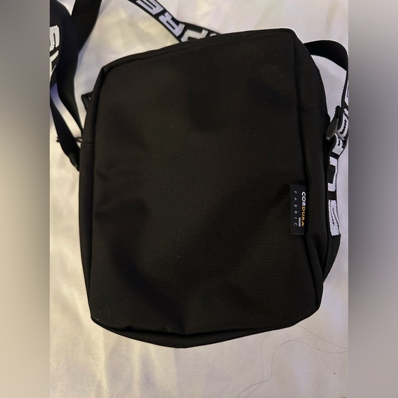 Supreme Cordura shoulder bag black NWT - Picture 2 of 6